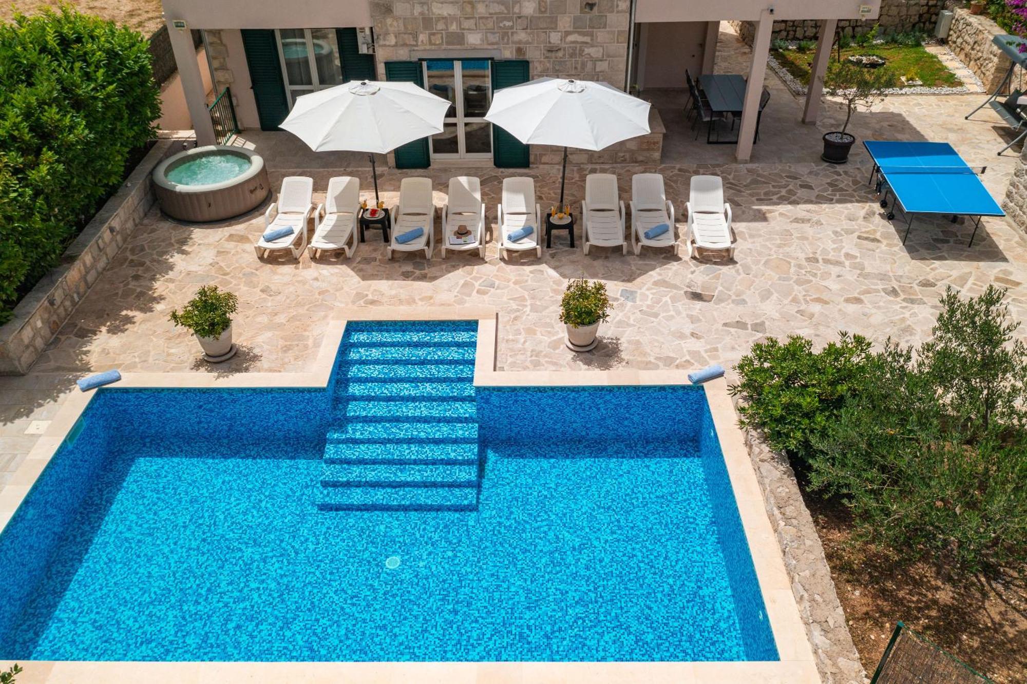 Villa Petmat - With Private Pool And 6 Bedrooms Дубровник Екстер'єр фото